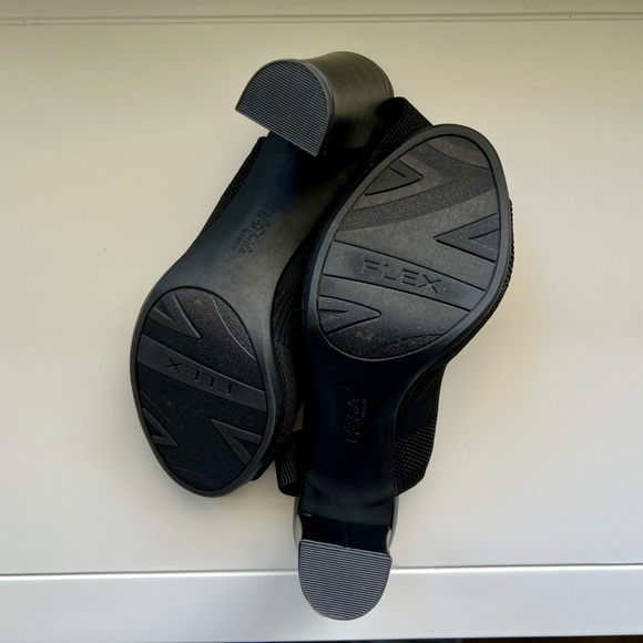 Life Stride Black Heels, size 8.5 (like new, excellent condition) - Picture 7 of 14